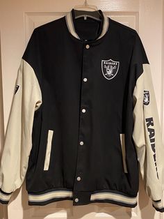 Men New Las Vegas Raiders 2XL Faux  Material jacket Great Looking Jacket button-down bomber jacket, Raiders colors Casual Outerwear With Team Logo For Sports Events, Team-colored Outerwear With Team Name For Sports Season, Team Outerwear For Game Day, Varsity Jacket With Team Name For Game Day, Game Day Varsity Jacket With Team Name, Game Day Long Sleeve Varsity Jacket With Team Name, Black Team Spirit Outerwear For College, Team-colored Outerwear For Game Day With Team Spirit, Team-colored Outerwear For Game Day