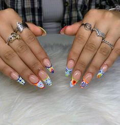 Top 100 Best Mexican Nails For Women - Mexico Fingernail Design Ideas Tile Nail Design, Mexican Tile Nail Art, Fiesta Nails Designs, Mexican Tile Nails, Mexican Nails Designs Mexico, Mexico Nails Designs, Mexico Nail Ideas