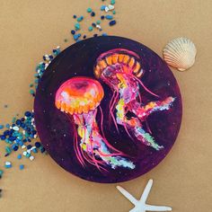 a plate with jellyfish and starfish on it