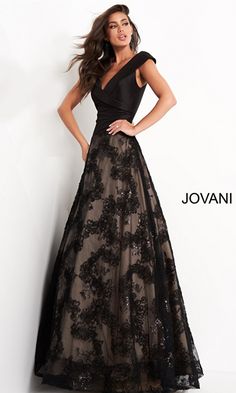 Black v-neck a-line ball gown with Mikado bodice and mesh skirt with ribbon floral detail. Long Black Dress Formal, Gown Couture, Informal Wedding Dresses, Evening Wear Dresses, Black Evening Gown, Formal Evening Wear, A Line Evening Dress, Embellished Skirt, Satin Evening Dresses