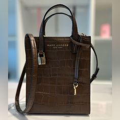 Marc Jacobs Mini Grind Tote. Croc Embossed Leather Adjustable/Removable Crossbody Strap Nwt Msrp:$350 New And Giftable! Cheap Coach Bags Brixton Baker, Michele Corse Bag, Bags Marc Jacobs, Marc Jacobs Bag, Crossbody Strap, Embossed Leather, Emboss, Leather Tote, Marc Jacobs