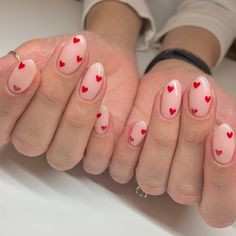 15 Valentine's Day Nail Art Ideas Stylish nails, Gel nails Vday Nails, Heart Nail Designs, Valentine Nail Art, February Nails, Valentine Nails, Nail Designs Valentines, Heart Nails, Nail Arts, Valentine's Day Nails