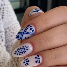 Azulejos Nails, Portuguese Tile Nails, Spain Inspired Nails, Europe Nails Travel, Italy Nails Design, Santorini Nails, Spanish Tile Nails, Latin Nails, Tile Nails