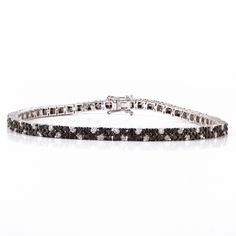 This is a classic style tennis bracelet. A must-have statement piece for every woman. It's a classic luxury to have. A perfect gift for your loved ones. -Material - 14K Solid White Gold -Gemstone - Genuine Black Diamonds -Diamond Weight - 1.050 ct - Black Diamond Weight - 2.550 Ct -Gross weight - 10.40 grams Diamond is the gemstone for those who are born under Virgo and Libra as it bestows good luck and prosperity. Other zodiac signs can wear the diamond at certain times and under certain condit Black Diamond Bracelet, Blue Sapphire Studs, Bracelet Christmas, Bracelet Diamond, Gold Armband, Virgo And Libra, Diamond Tennis Bracelet, Birthstone Bracelet, April Birthstone