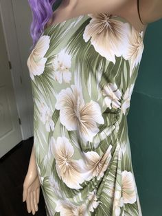 "Women's M Polyester stretch 36\" bust 28\" waist 38\" hips 31\" length Super cute vintage Y2K floral Hawaiian print mini dress with gathers at the sides, so flattering. It would look great worn with some espadrilles. In excellent vintage condition with no noticeable flaws" Pleats Dress, Bodice Dress, Dupioni Silk, Hawaiian Print, Long Sleeve Midi, Long Sleeve Midi Dress, White Midi Dress, Printed Mini Dress, Asymmetrical Dress