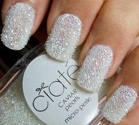 this pearl nails polish looks super cute! Caviar Nails, Nails White, Pearl Nails, White Nail, Trendy Nail Design, Glitter Nail, Fancy Nails