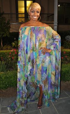 abstract print dress emilio pucci | NeNe Leakes’ Off-the-Shoulder Abstract Print Maxi Dress on “Real ... Abstract Print Dress, Fashion Tv, Moda Vintage, Vacation Dresses, Emilio Pucci, Printed Maxi, Batwing Sleeve, African Dress