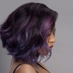 Hair Color Ideas For Brunettes For Summer Short Bob, Mahogany Purple Hair Color, Black Women Purple Hair, Short Hair Purple Highlights, Purple Hair Color Ideas For Short Hair, Short Plum Hair, Hair Colour Ideas For Short Hair, Hair Colour 2024, Purple Hair Bob