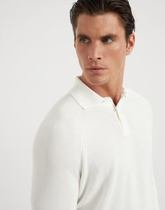 Cotton English rib knit polo with long raglan sleeves Brunello Cucinelli’s refined natural yarns elevate the essential, casual feel of this cotton long sleeve polo. The signature collar and raglan sleeves are paired with the classic English rib knit texture to give a traditional allure to the sporty silhouette. The fit offers regular, comfortable proportions. Silhouette Sport, Blazer And T Shirt, Man Blazer, The Pure, Polo Sweater, Mens Eyewear, Eyewear Womens, Beige Sweater, Long Sleeve Polo