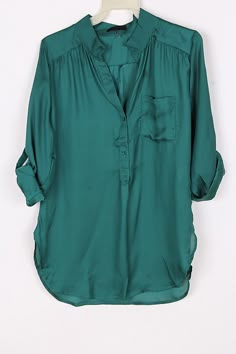 Silky Collin Shirt in Teal on Emma Stine Limited Prego Belly, Emerald Blouse, Modest Layering, Maxi Dresses Plus Size, Teal Shirt, Plus Size Maternity, Silky Shirt, Half Shirts, Clothes Casual