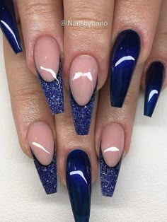 Sugar Nail Art Design, Dark Blue Nail Designs Ideas, Deep Blue Nails Designs, Hanukkah Nails, Trendy Fall Nails, Snow Nails, Unghie Nail Art