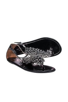 Current Boutique-Aquazzura - Black Shiny Leather Sandals w/ Beading Sz 6 Style Flats, French Girl Chic, Aquazzura Shoes, Beaded Sandals, Chic Shop, Buy Shoes Online, Ankle Straps, Fashion Flats, Midi Dresses