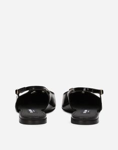 Polished calfskin slingbacks with DG logo: Black Leather insole with branded label Branded leather sole Item comes with a branded dust bag Made in Italy Dg Logo, Slingbacks, Logo Black, Women's Pumps, Bag Making, Calf Skin, Dolce And Gabbana, Dust Bag, Black Leather