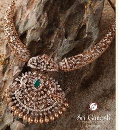 Kante Indian Jewellery, Close Setting Diamond Jewellery, Kasulaperu Bangles, Emerald Bangles, Diamond Jewlery, Indian Diamond Jewellery, Diamond Bangles, Diamond Pendants Designs, Gold Jewelry Simple Necklace