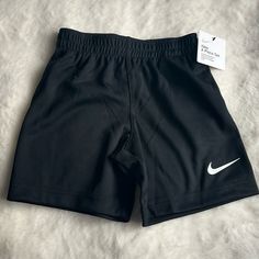 New Black Nike Boy Shorts Sporty Black Shorts For Playwear, Black Shorts For School, Black Short Bottoms For School, Nike Boy, Gym Shorts, Nike Shorts, Kids Nike, New Nike, Boy Shorts