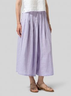 Linen Pleated Culottes Pleated Culottes, Ugly Outfits, Wash Bags, Sewing Inspiration, Natural Linen, The Struts, Leg Pants, Wide Leg Pants, Your Style