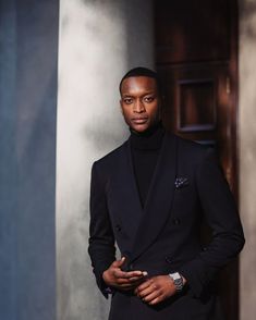 Black Suit Turtleneck Men, Suit With Turtleneck Men, Outfit With Turtleneck, Turtleneck Suit, Suit Supply, Masculine Fashion, Mens Turtleneck, Mens Clothing Store