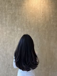 Long Shiny Black Hair, Waist Length Hair Aesthetic, Waist Hair Length, Long Healthy Hair Aesthetic, Healthy Hair Aesthetic, Arab Hair, Long Layers Haircut, Long And Healthy Hair