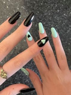 IN WHICH he gets a new girlfriend which makes him realise he's not over his ex tommyinnit x fem!oc if tommy states he is uncomfortable with fanfics i will take this down!! @sapsdior 2021 Edgy Nails, Simple Acrylic Nails, Acrylic Nails Coffin Short, Short Acrylic Nails Designs, Fire Nails, Short Acrylic Nails, Nail Arts