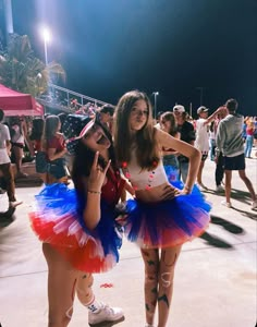 cute west football game outfits usa USA united states foot ball game theme themed aesthetic duo outfit duo outfits two person outfit tutu tank top shorts poses vsco 2 people poses leg paint red white and blue night photos Usa Spirit Day Outfit Football, Usa Theme Football Game Tutu, Silver Out Football Game Outfit, Usa Themed Outfits Football Games, Fourth Of July Inspo Outfits, America Spirit Day