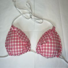 Ladies Bikini Top By Polo Ralph Lauren! White With Pink Checkered Stitching. Strong Bikini. Ruffles On Cups. Size Small. Brand New Without Tags; Never Worn. Mix And Match Items In Our Closet For A Customized Swimsuit! Cup Is 6.5" Across And 7" Tall. Hand Wash Cold Separately. Only Non-Chlorine Bleach When Needed. Line Dry. Do Not Iron. 7.24 White Triangle Top For Pool, Cotton Fitted Swimwear For Beach, Fitted Lined Tops For The Beach, White Lined Beach Top, Casual White Lined Swimwear, Racerback Swimsuit, Pink Checkered, Cute Lazy Day Outfits, Neon Aesthetic