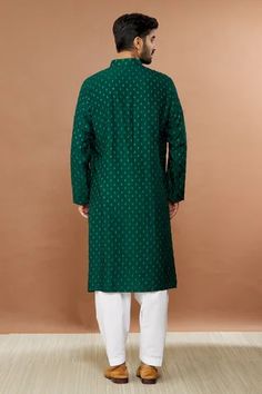 Shop for Aham-Vayam Green Silk Blend Maharaja Embroidered Kurta And Patiala Set for Men Online at Aza Fashions Types Of Work, Fabric Silk, Churidar, Green Silk, Pyjama Set, Aza Fashion, Sleeve Type, Floral Embroidery, Pajama Set