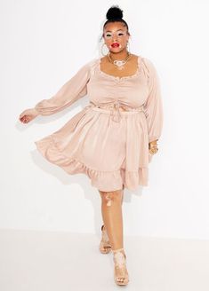 For stepping out like  a sultry siren. Versailles Outfit, Curvy Girl Dresses, Satin Dress Plus Size, Satin Off The Shoulder Dress, Plus Size Satin Dress, Plus Size Satin, Curvy Girl Dress, Ivy Dress, Cutout Mini Dress