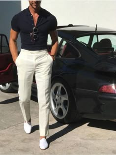 Old Money Summer Outfit Inspiration OOTD Black Polo Shirt Light Tailored Pants Polo Shirt Outfits, Chique Outfit, Mens Casual Outfits Summer, Men Fashion Casual Shirts, Outfit Chic, Stylish Men Casual, Street Style Outfits Men