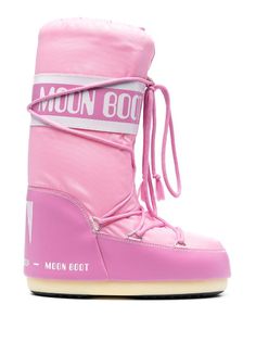 Shop Moon Boot Icon snow boots with Express Delivery - FARFETCH Mule Sneakers, Neil Armstrong, Estilo Preppy, Pink Moon, Low Boots, Baby Boots, Kids Icon