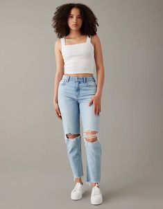 AE Strigid Curvy Ripped Mom Jean Mom Straight Jeans, Day Out Outfit, Straight Jeans Women, Midsize Outfits, Midsize Fashion, Distressed Mom Jeans, Free Jeans, Curvy Women Jeans, Curvy Jeans