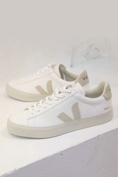 Keep it cool and neutral. A classic addition to any outfit. The Veja Campo will be your new favourite sneaker. You can never have too many pairs of white sneakers and these will be your daily go-to. Girls White Sneakers, Trendy Womens Sneakers, Foot Games, Best White Sneakers, Sneaker Outfits Women, Fashion Terms, Keep It Cool