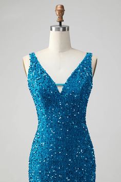 Amzcw Glitter Dark Blue Tight Spaghetti Straps Sequin Short Homecoming Dress with Tassels Yellow Homecoming Dresses, Orange Homecoming Dresses, Dress With Tassels, Purple Homecoming Dress, Green Homecoming Dresses, Boho Wedding Gowns, White Homecoming Dresses, Lovely Partner, Black Homecoming Dress