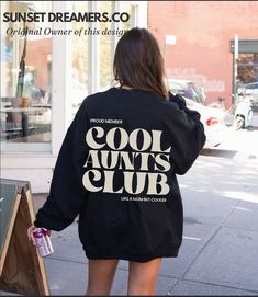 "Celebrate the unique bond of aunt-hood with our \"Cool Aunts Club Sweatshirt,\" perfect for any future aunt, new aunt, or sister-in-law. This cozy and stylish sweatshirt is an ideal gift for those recently promoted to aunt or as a thoughtful present for any member of the Cool Aunt Club. It's more than just an aunt sweater; it's a symbol of love and a fun way to show off your cool aunt status, making it a perfect choice for any aunt-related celebration or as a surprise gift.    Q U I C K * F A C T S * ✺ 50% Cotton 50% Polyester ✺Medium-heavy fabric (8.0 oz/yd² (271.25 g/m ✺ Wash and dry normally (on cool for best results)    S I Z I N G * ✺ Sizing is unisex runs true to size. ✺ We recommend selecting an item from your closet that fits well and comparing the item's measurements to the numbe Auntie And Me Outfits, Cool Aunt Sweatshirt, Cool Aunt Club, Aunt Sweater, Auntie Sweatshirt, Promoted To Aunt, Street Style Outfits Casual, Cool Aunt, Aunt Shirt