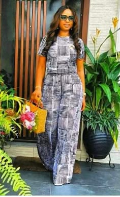 Two Piece Adire Outfit, Adire Trousers Styles For Women, Adire Two Pieces For Women, Two Piece Ankara Outfit, Ankara 2piece Outfits, Spring Kimono Outfit, Modern African Dresses Ankara, Soie Wax Model, Modern African Dresses Classy