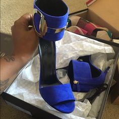 New Never Worn Gucci Blue Leather Sandals, Blue Leather Gucci Sandals, Blue Gucci Leather Sandals, Blue Open Toe Gucci Sandals, Gucci Sandals, Shoes Gucci, Selling On Poshmark, Gucci Shoes, Luxury Items