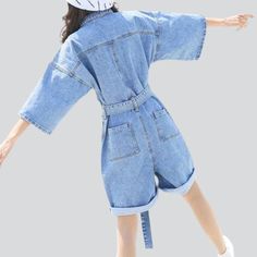 Take a step back in time and embrace modern fashion with our Oversized Women's 90s Denim Overall Shorts from the 2023 Summer Collection!Why You'll Fall In Love: Unique 90s Style: Featuring a unique 90s-inspired look. these overall shorts make a bold statement that reflects your fashion sense. Light Wash: The light wash ensures these overall shorts are both stylish and relaxed. Oversized Fit: The baggy fit allows you to move freely and gives you an extra dose of trend. Buttoned Closure: The butto Casual Short-length Denim Jumpsuit, Casual Short Denim Jumpsuit, Casual Relaxed Fit Short Denim Jumpsuit, Casual Short Overalls For Spring, Casual Short Length Overalls For Spring, Casual Short Spring Overalls, Casual Spring Short Overalls, Casual Spring Overalls In Short Length, Trendy Short Denim Jumpsuit With Pockets