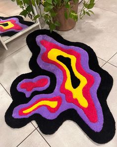 Handmade tufted rug freehand design, you can choose the color. Dimensions: 39 inches (3.5 ft) 29 inches (2.4 ft) Trippy Rug, Freehand Design, Hollywood Fl, Rug Art, Dream Rooms, Tufted Rug, Dream Room, Fiber Art, Room Ideas