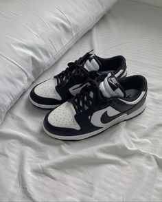 Black And White Panda Dunks, Womens Dunk Low, Jordans Sneakers Outfit, Panda Dunks, Gymnastics Shoes, Cheap Jordan Shoes, Cheap Jordans, Shoe Wishlist, Air Jordan Sneakers