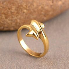 Fish ring for women, Gold fish ring, Vintage fish ring, Pisces ring, Animal ring, Statement ring, Fish jewelry, Astrology Ring SIZE :- All Size Are Available, choose from variation. METAL :- Brass ❥ Customers satisfaction is our biggest priority, please contact us with any questions/queries for future or existing orders, and we will do our best to make sure you are happy with your order. ♥ Please Make Sure to Include The Correct Address During Before Order. You Can return Item within 30 Days After Successful Delivery. We Offer 100% Money Back Guarantee If You Not Satisfied With Your Purchase. Return Charge Will Be Paid By Buyer Only. This is my shop link https://www.etsy.com/in-en/shop/AustereGifts?ref=seller-platform-mcnav Thank you🥰 for shopping with us! Astrology Ring, Pisces Ring, Ring For Women Gold, Fish Ring, Animal Ring, Fish Jewelry, Gold Fish, Animal Rings, Vintage Fishing