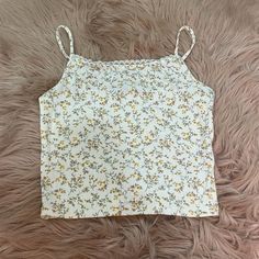 Brand Nwt Cami Top From Forever 21 Floral Print Size Small Forever 21 Floral Print Cotton Tops, Forever 21 Cotton Cami Tank Top, Forever 21 Spring Cami Tank Top, Forever 21 White Spring Tank Top, Spring Cami Tank Top By Forever 21, Forever 21 Cami Tank Top For Spring, Forever 21 White Tank Top For Spring, Forever 21 Spring Crop Top Tank, Forever 21 Spring Crop Tank Top