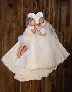 Baby With Mom Wedding Dress, Newborn On Wedding Dress, Toddler In Wedding Dress Photo Shoot, Toddler Wedding Dress Photoshoot, Newborn With Wedding Dress, Toddler In Moms Wedding Dress, Wedding Dress Newborn Pictures, Baby Wedding Dress Pictures, Newborn Wedding Dress Pictures