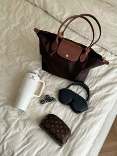 Longchamp Colors, Longchamp Aesthetic, Avrey Ovard, African Natural Hairstyles, Tods Bag, Accessory Inspo, Airport Fits