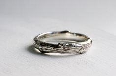 Unique handmade fine jewelry. Men's silver branch band ring.   This ring is Made to Order, you can see the current making time in the shop Announcement section, in the first page.  Width of the band--- average: approx. 4.5mm the widest part: approx. 5.0mm Thickness--- approx. 2.3-2.5mm. Sterling silver 925. Ring is made for you for any size between 6 to 16.  Half or quarter size is available.  The size is American/Canadian measurement. The sample ring in the picture1-4 is a size13. The last 3pic Silver Rings For Men Design Unique, Mens Silver Ring, Bark Ring, Branch Ring, Silver Cleaner, Handmade Fine Jewelry, Ring Mens, 925 Ring, Mens Silver Rings