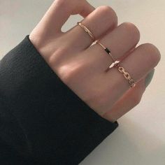 Minimalist Gold Rings Aesthetic, قلادات متدلية, Gold Ring Designs, Belt Jewelry