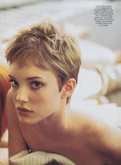 Short Hair Tattoos Women, Amber Valletta 90s, Vintage Pixie Cut, Erin Parsons, Short Blonde Pixie, Hair Cuts 2017, Blonde Pixie Cut, Hair Set