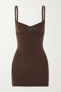 Part of the 'Seamless Sculpt' collection, SKIMS' slip will make the perfect base for dresses and mini skirts. It's made from the label's 'Strong' shaping compressive fabric blended with plenty of stretch and has adjustable straps. Book Clothes, Gala Dresses, Brown Dress, Red Mini Dress, Swag Outfits, Casual Fits, Kim Kardashian, Net A Porter, Look Fashion