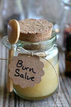 Burn Salve, Salve Recipes, Raw Apple Cider Vinegar, Healing Salves, Diy Remedies