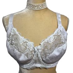 Nwt. White Philippa Wire Bra For Women Size 42d. Lace And Pattern Detail Cups, No Padding, Stretchy Wings, Adjustable Slides, 3 Extensions With 2 Hooks. Chocker Is Not Included. Pictures Are Part Of Description. Measurements Are Taken While Laid Flat And Approximate Total Width: 15.5" Bundle To Save Or Reasonable Offers Only Pls. White Full Coverage Lace Bra, Classic White Bra With Lace Trim, Wire Bra, Bra For Women, Bra Women, Women's Intimates, Slides, Womens Sizes, Bra