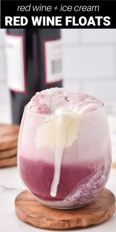 These delicious Red Wine Ice Cream Floats take two of your favorites, wine and ice cream, and combines them into the ultimate fruity dessert cocktail. They are a perfectly refreshing adult beverage and a great way to cool off on a hot summer day! Wine Floats Ice Cream, Wine Sorbet Recipes, White Wine Dessert, Ice Wine Cocktails, Wine And Ice Cream, Red Wine Dessert