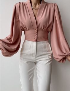 Slim Blouse, Lantern Sleeved Blouses, Women Dresses Classy, Elegante Casual, Shirts Design, Puffy Sleeves, Lantern Sleeve, Mode Inspiration, Classy Dress